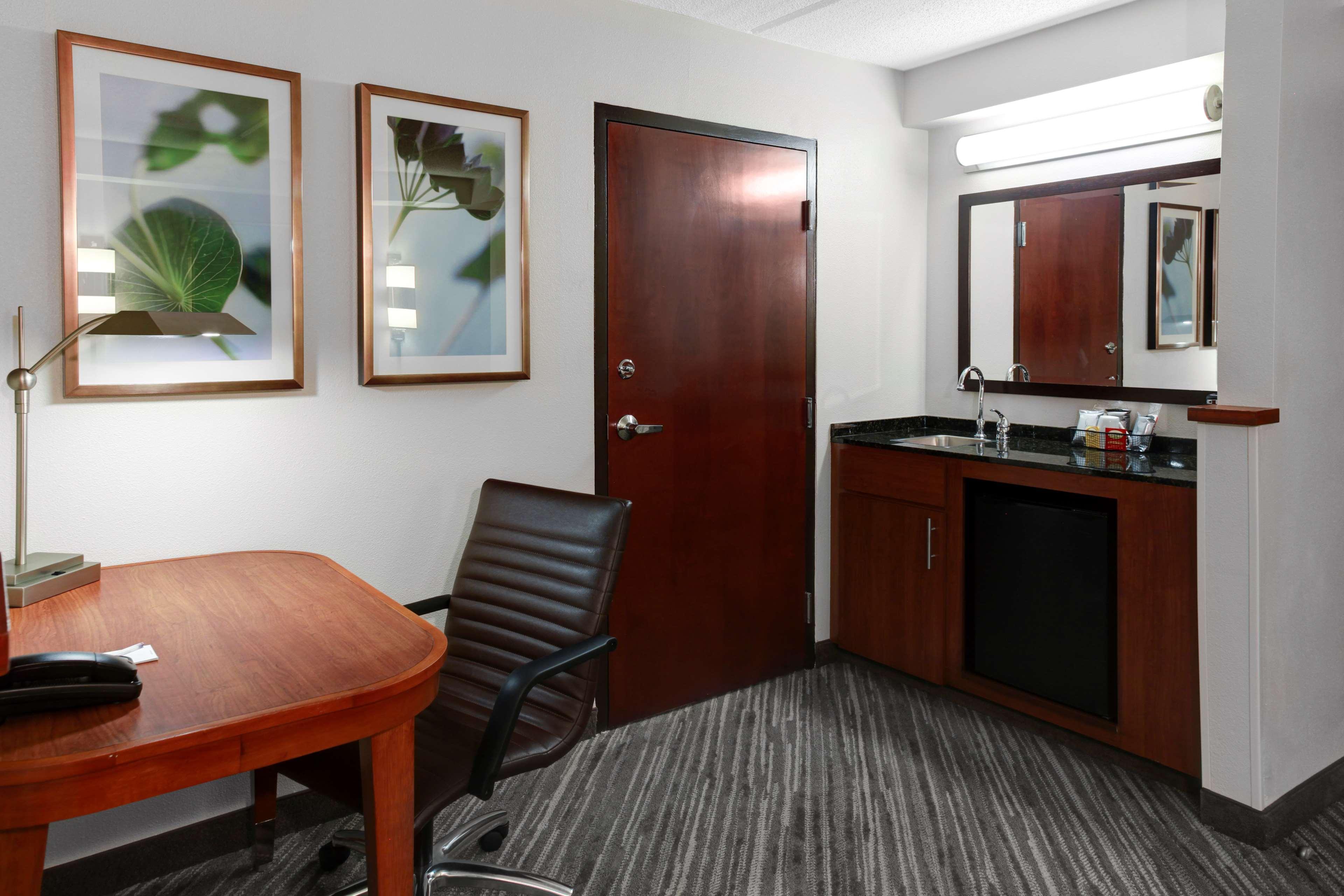 Hyatt Place Detroit/Auburn Hills Εξωτερικό φωτογραφία